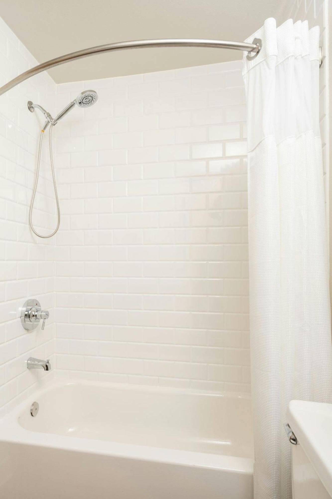 Four Points By Sheraton Chicago شامبورغ المظهر الخارجي الصورة
